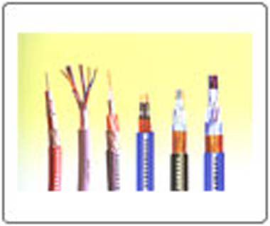 電子計(jì)算機(jī)用信號(hào)電纜 